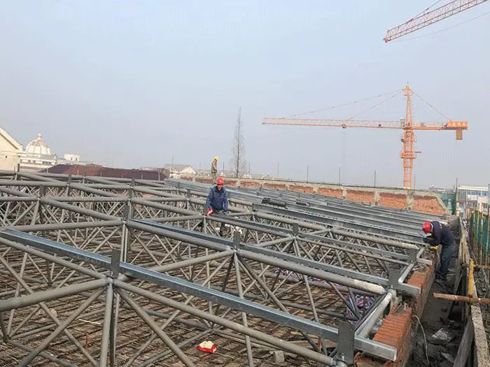 荆州四小体育馆网架